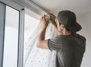 Blinds fitting detail